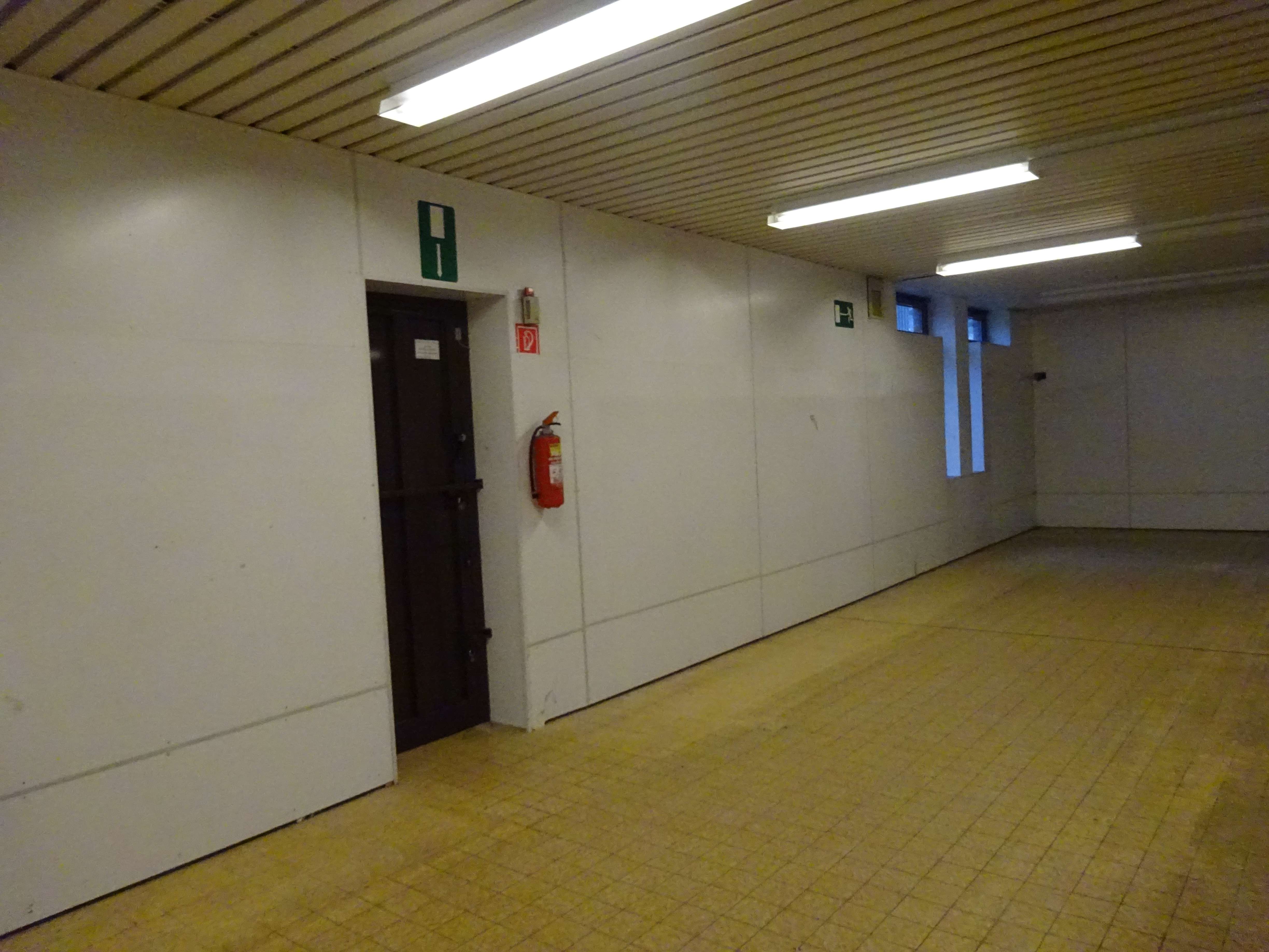 Attraktive Gewerbefläche in Witten – ideale Erreichbarkeit & viele Stellplätze