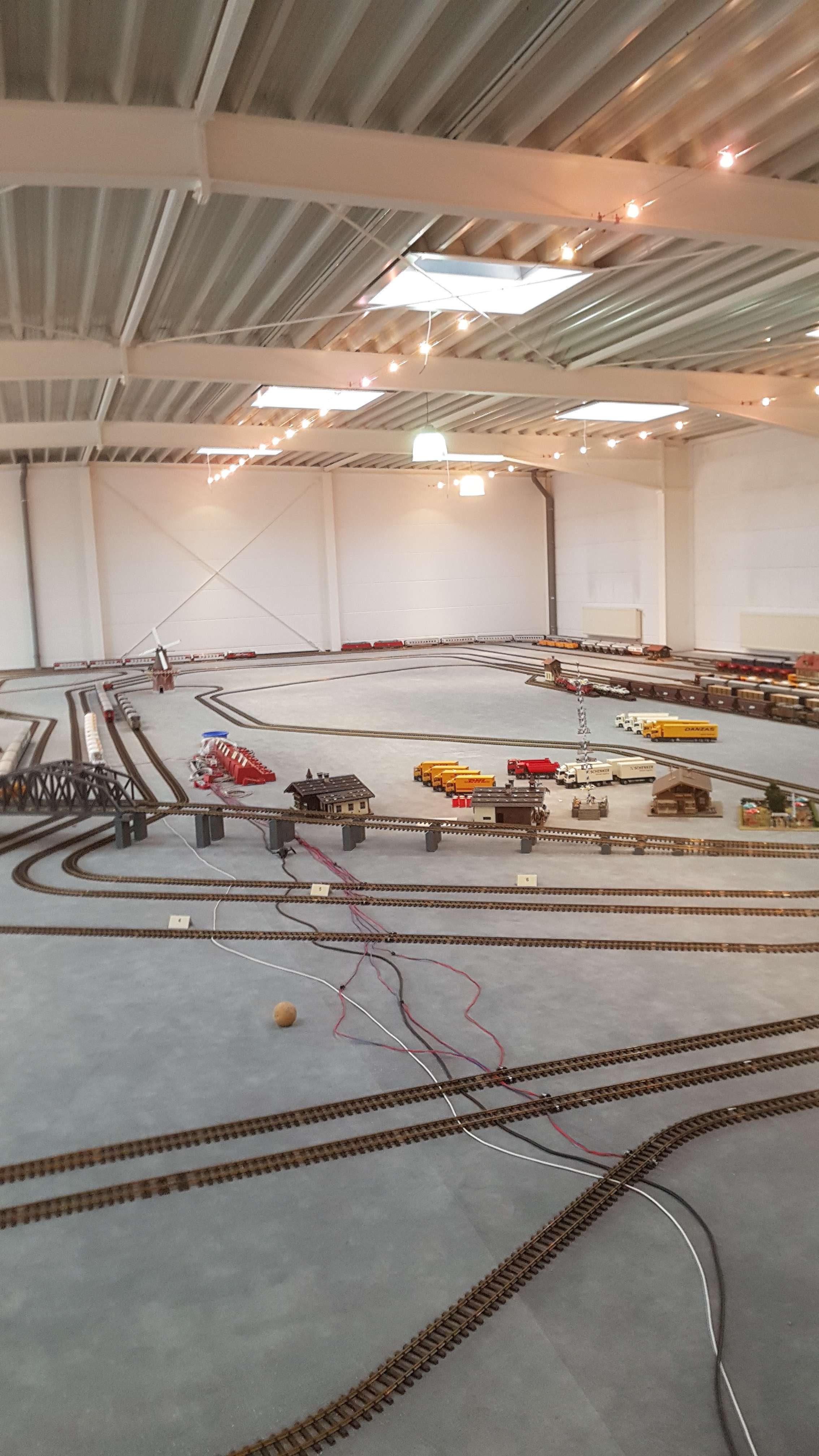 Essen // Vielseitig nutzbare Gewerbeeinheit zum 01.04.2026 zu vermieten