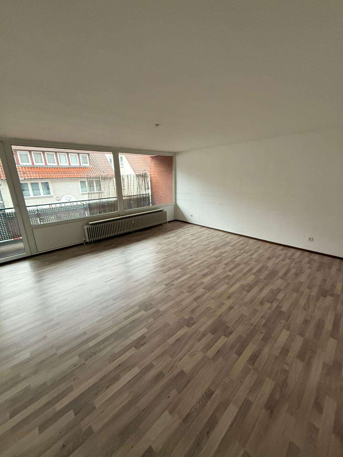 Walsrode// Schöne gemütliche Wohnung (103) mit Balkon - in zentraler Lage